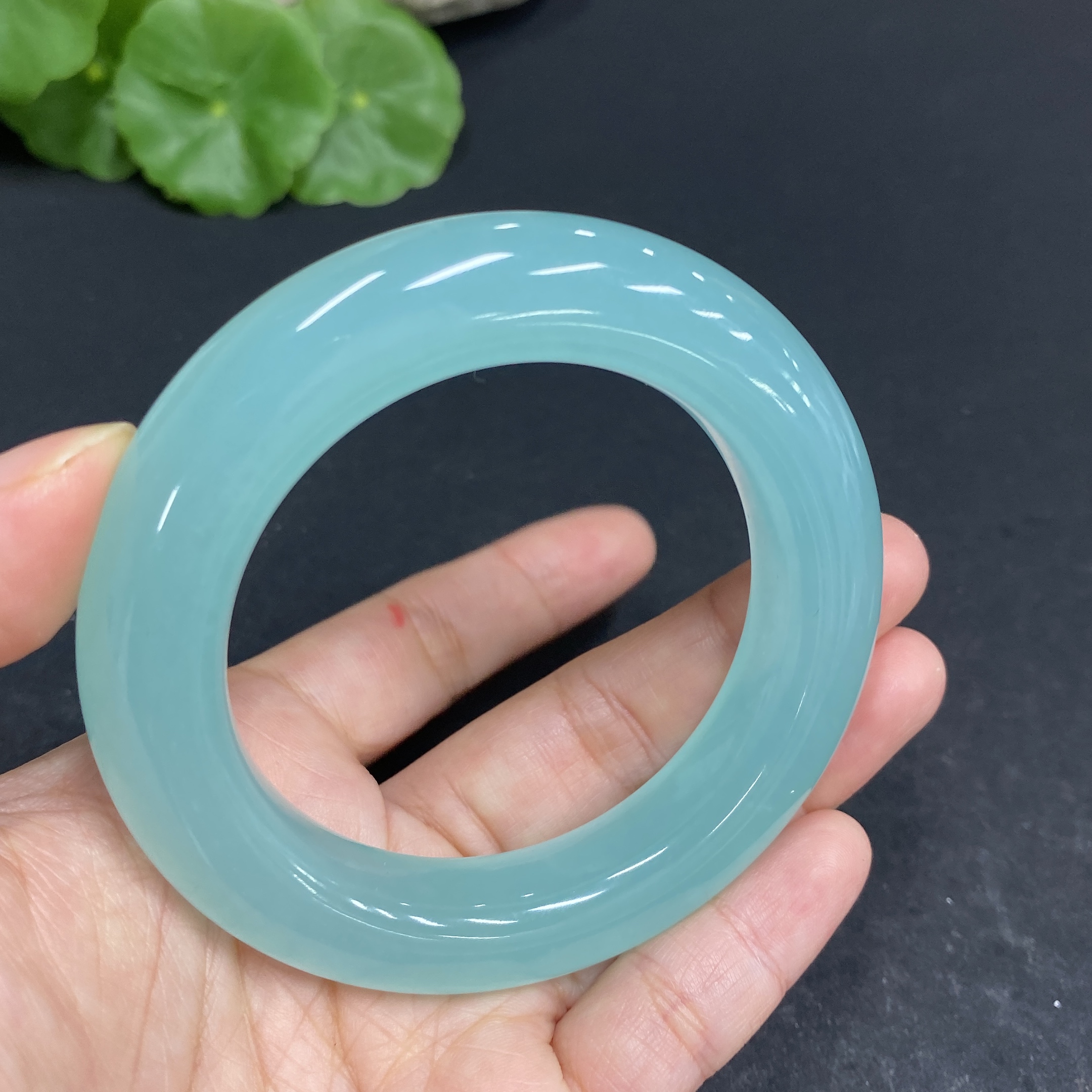 H33904192 Xiuyu (Serpentine Jade) Regular Bracelet Size 52.2 Total Weight Approx. 64g