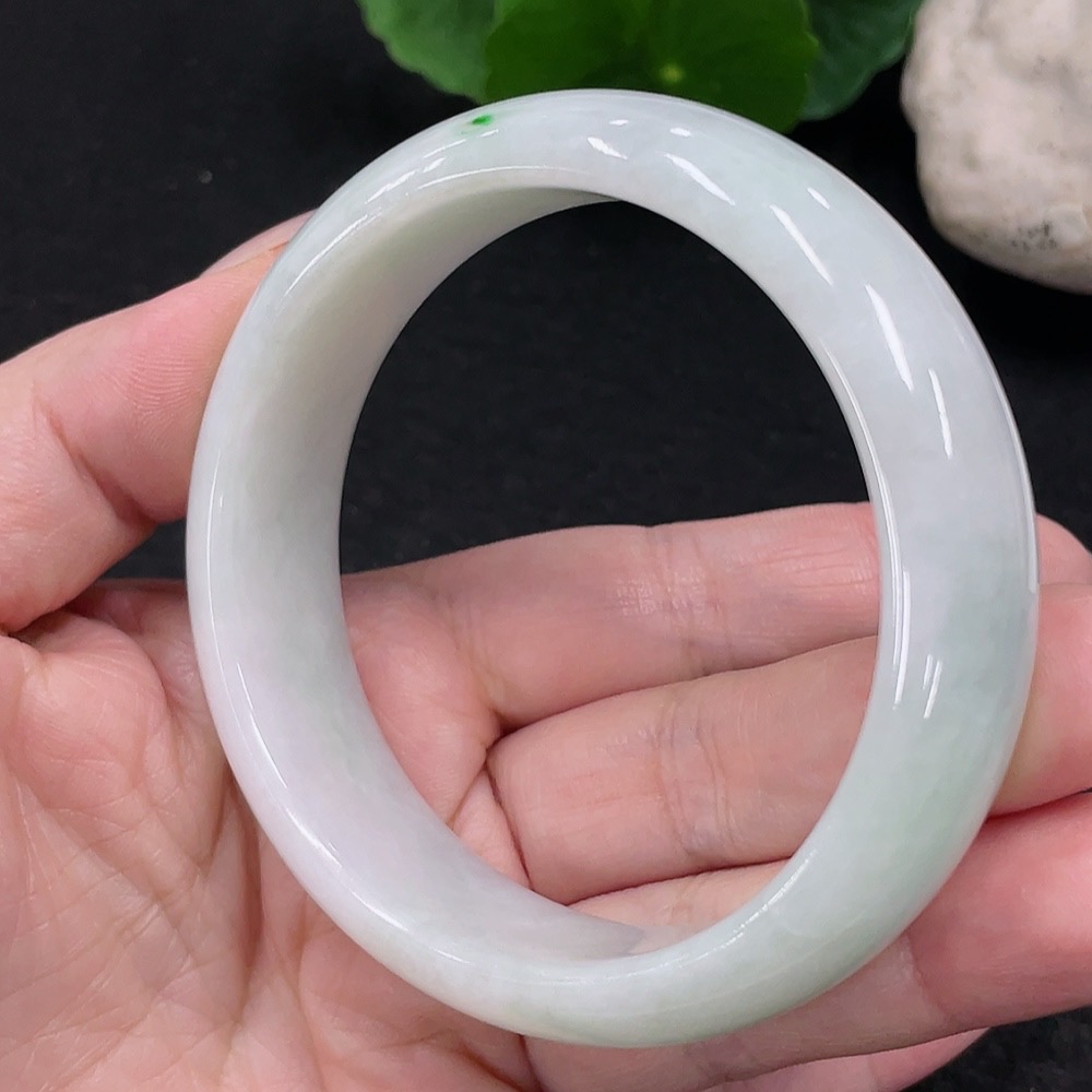 F33918106 Jadeite Round Bangle Size 57.5 Total Weight Approx. 67.9g