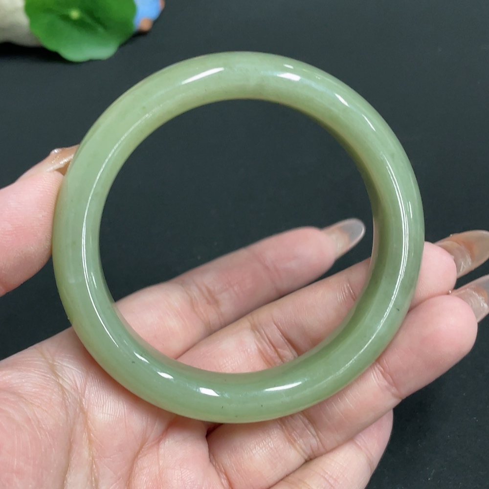 H32767592 Hetian Jade Round Bracelet Size 58.1 Total Weight Approx. 62.9g