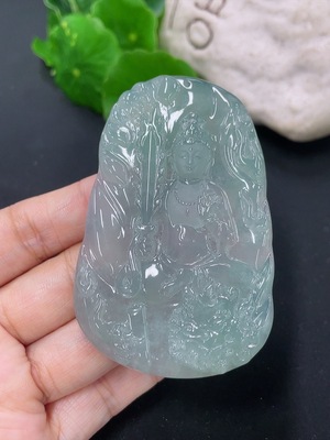 F46551895 翡翠挂件文殊 货品总约重38.56g