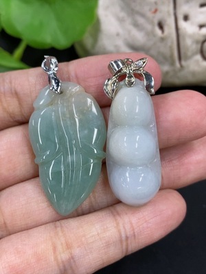F46598899 翡翠挂件 一手走 非金