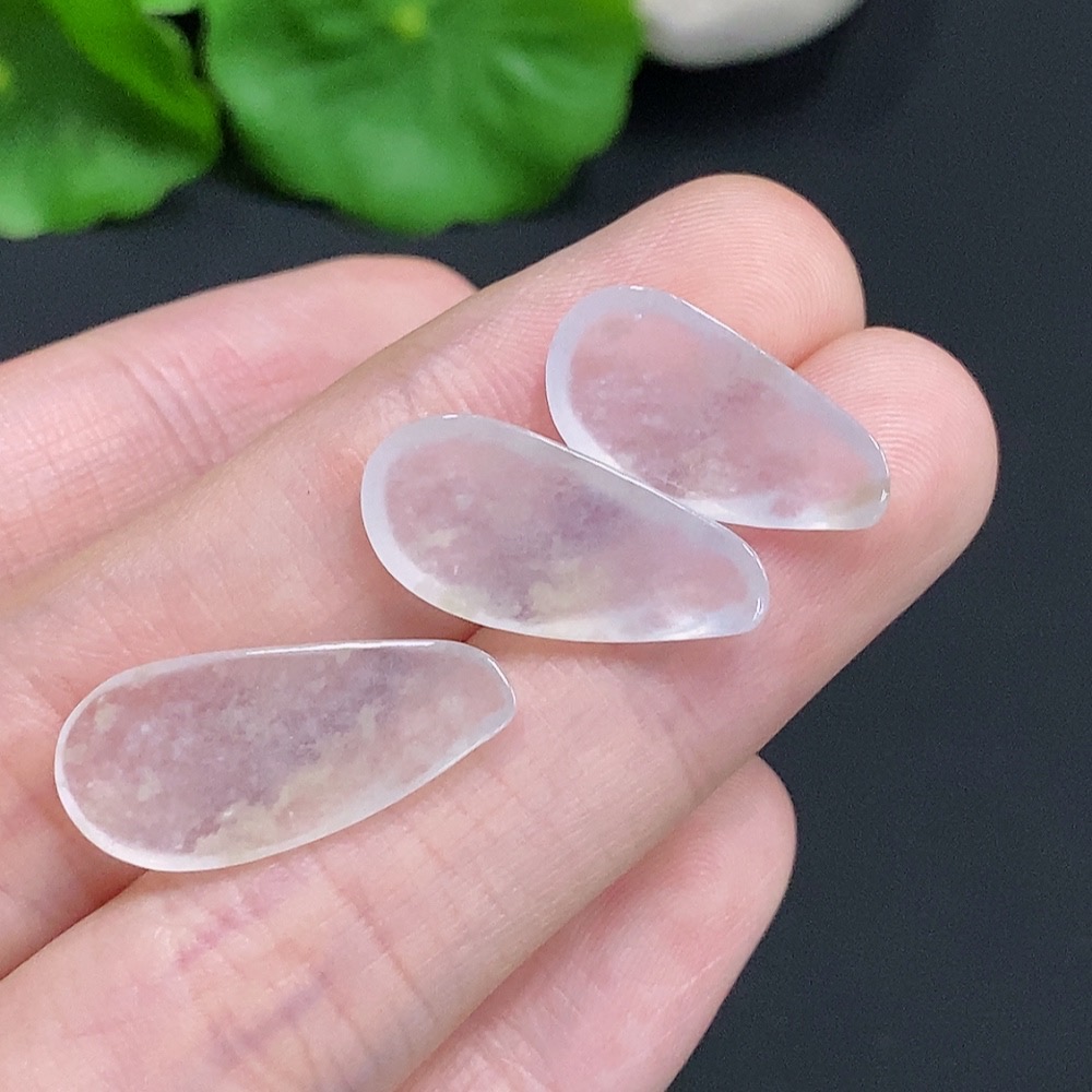 F30543720 Jadeite Pendant