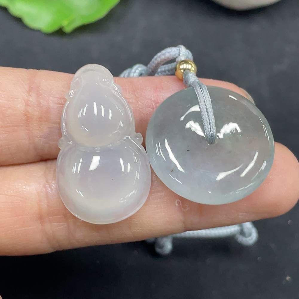 F30499377 Jadeite Pendant Sell as a Lot Non-Gold