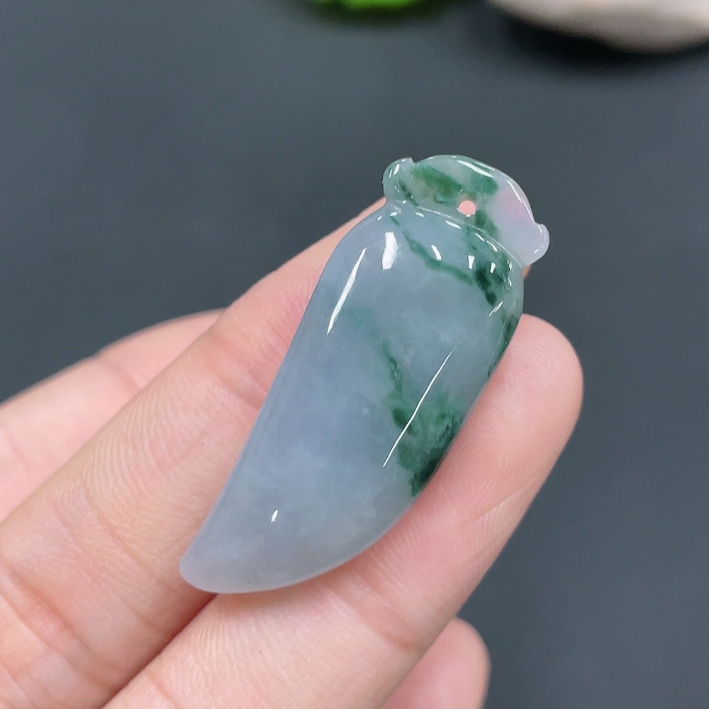 F22538009 Jadeite Auspicious Melon Pendant Total Weight 6.266g