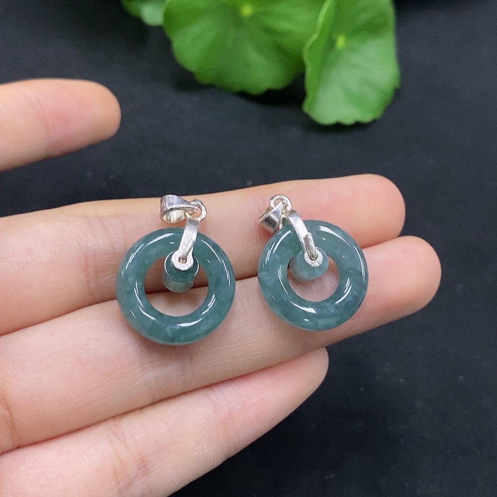 F29346307 Jadeite Donut Pendant Non-Gold Inlaid