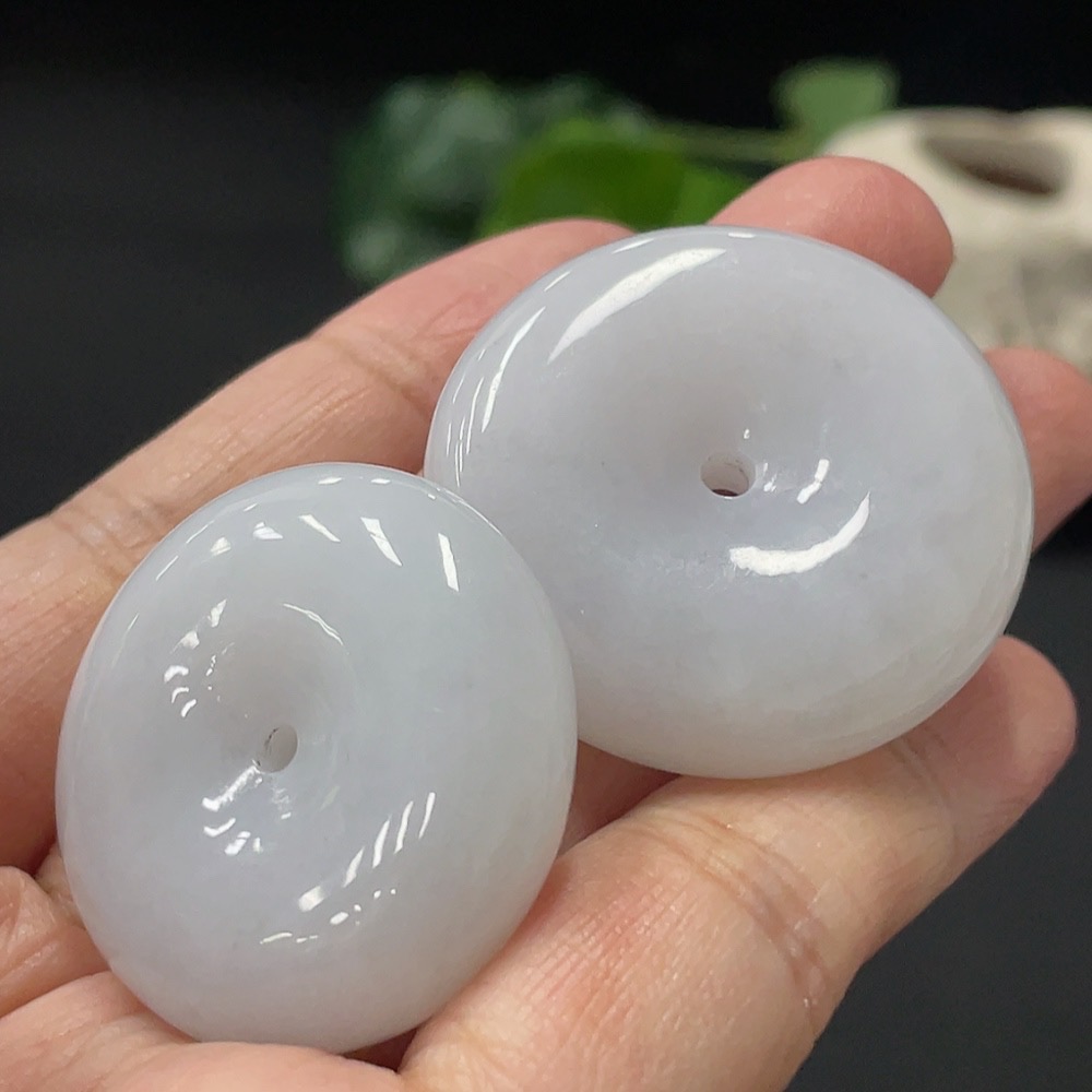 F31625820 JadeitePeace Pendant