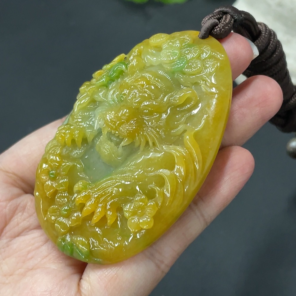 F18032143 Jadeite Tiger Pendant, Color Origin Undetermined, Total Weight 61.724g