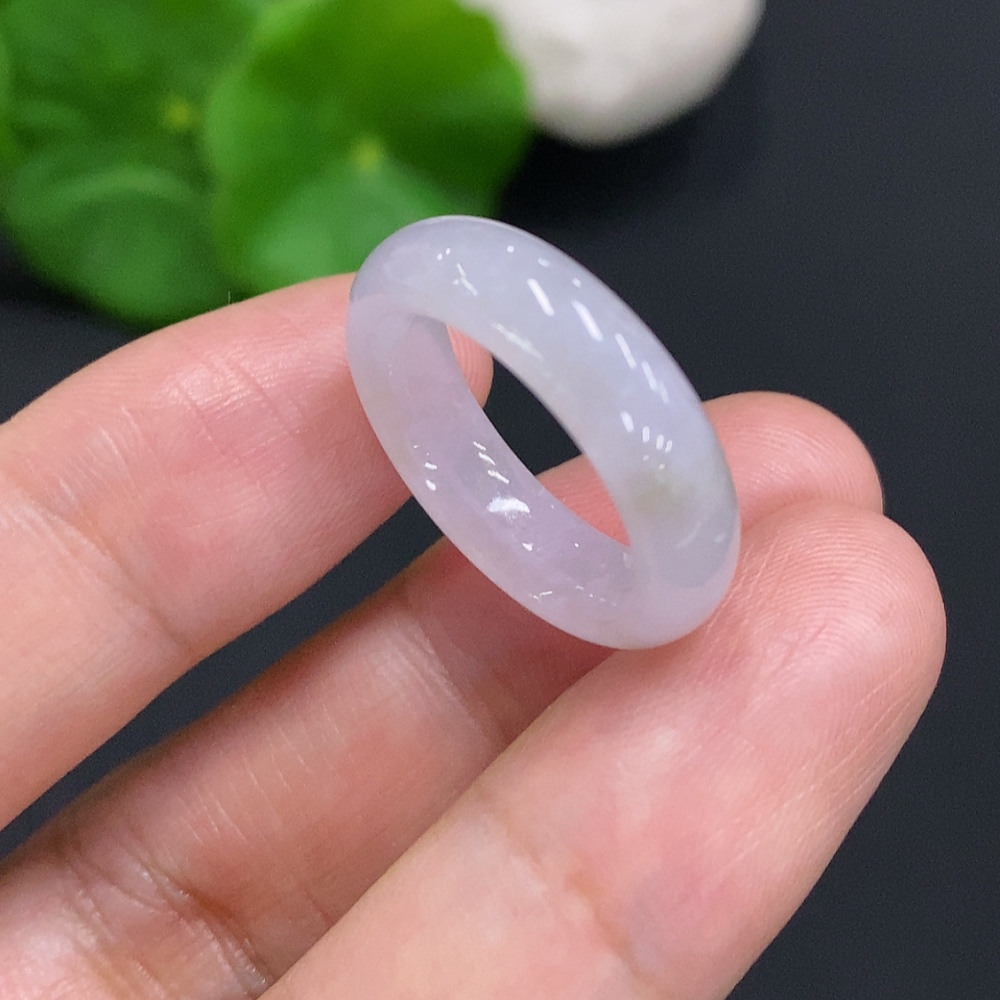 F30450750 Jadeite Ring Size 12 Total Weight Approx. 2.9g