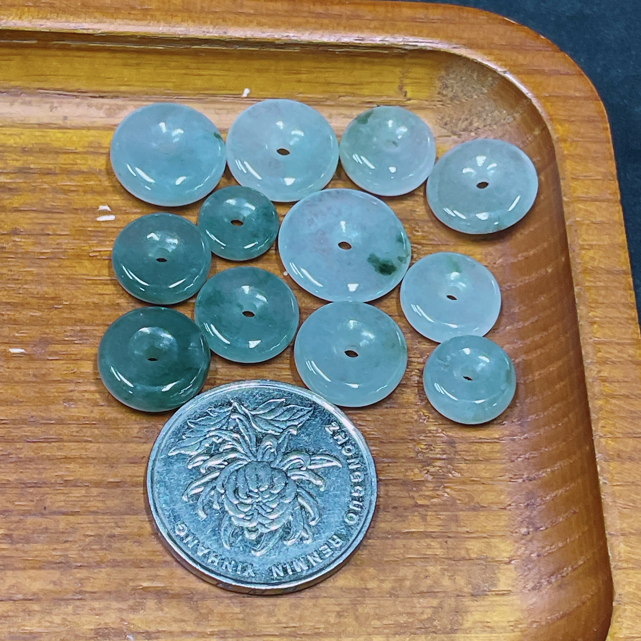 F33839926 Jadeite Pendant Sell as a Lot