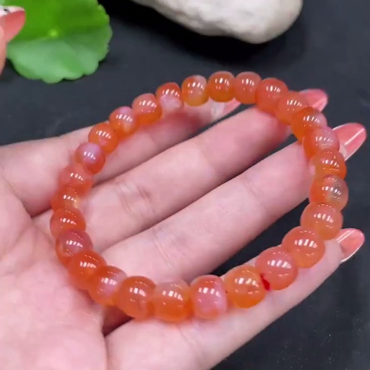 H34053652 Yanyuan Agate Bracelet, approx. 7.8mm beads, total weight approx. 20.2g