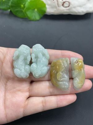 F3337871 Jadeite Pendant Bulk Sale