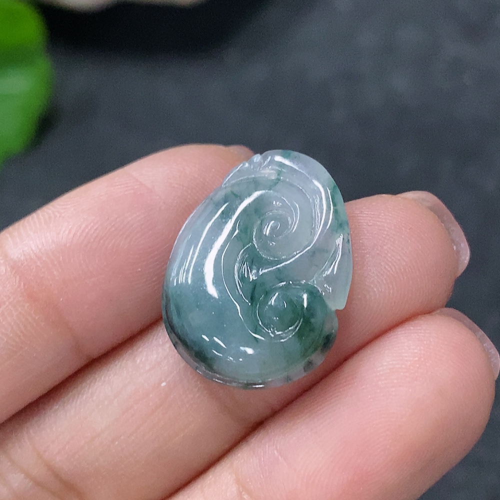 F34977198 Jadeite Pendant Ruyi Total Weight: 2.03g