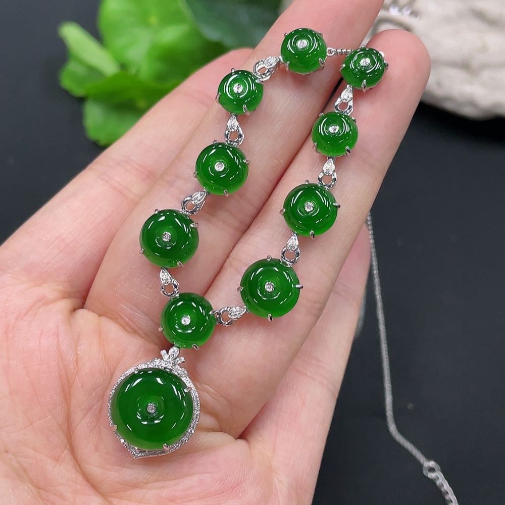 F24788713 Jadeite Inlaid Piece, Chain Body 18k, Total Weight Approx. 11.04g