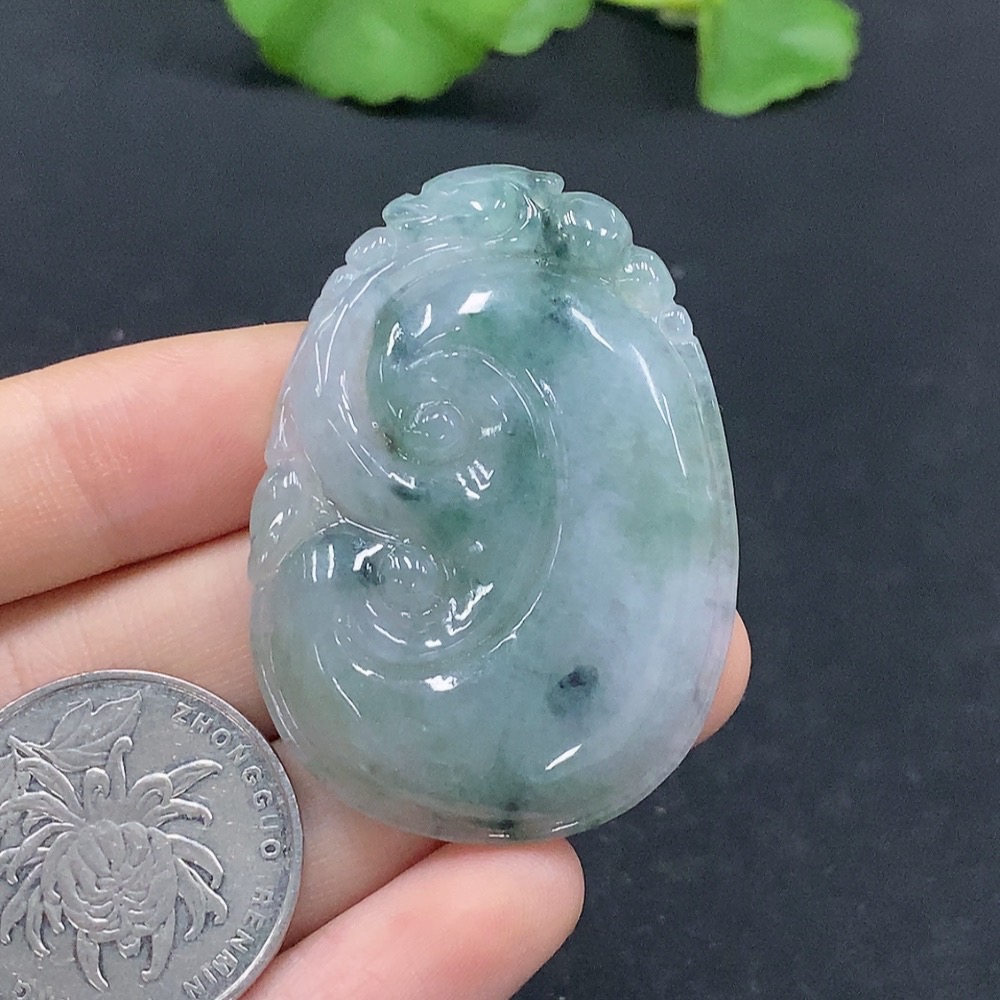 F32820249 Jadeite Ruyi Pendant Total Weight Approx. 14.87g Including Other Mineral Components