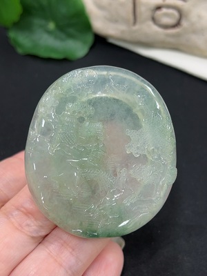 F42958428 翡翠山水挂件  货品总重约25.25g