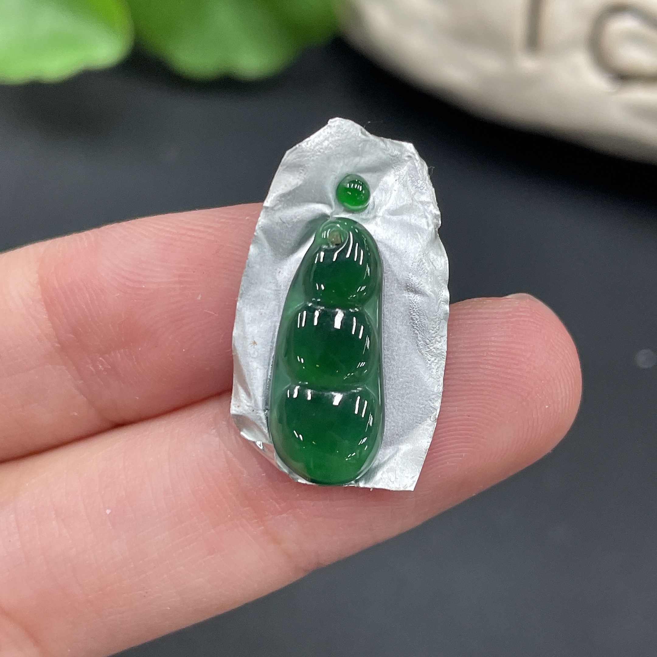 F10131191 Bean/Cabochon