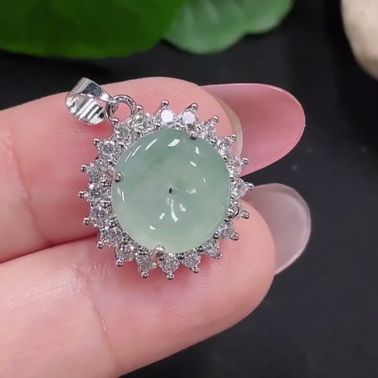 F34982838 Jadeite Inlaid Pendant Total Weight Approx. 2.5g (Non-Gold Inlaid)