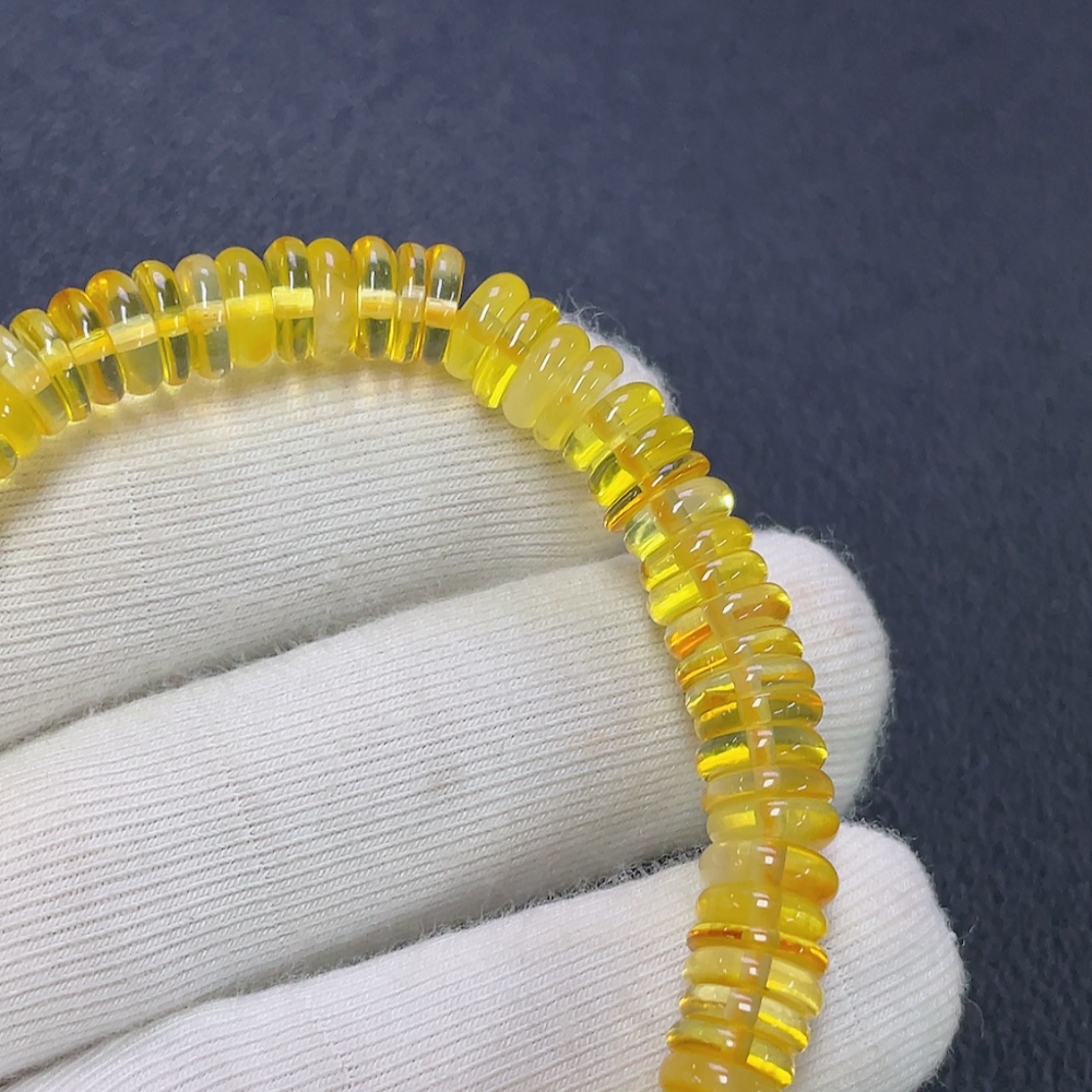 C30508751 Amber Beeswax Bracelet Total Weight Approx.7.79g Size About 7.2mm