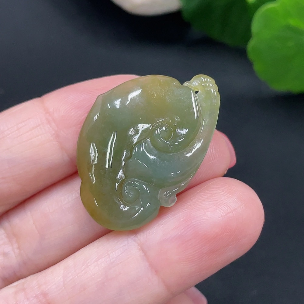 F25856975 JadeiteRuyi Pendant, Total Weight Approx. 5g