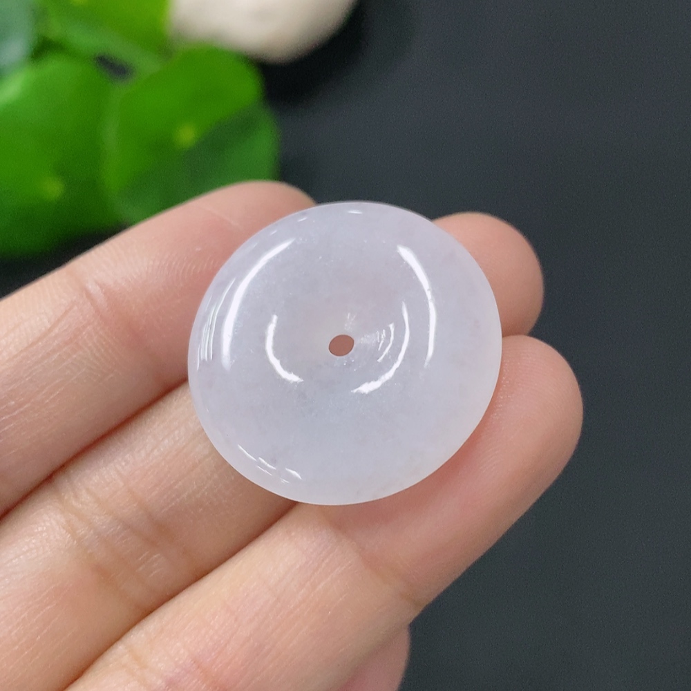 F30524050 Jadeite Pendant Safety Buckle Total Weight Approx. 5.5g