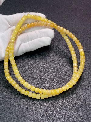 C32816658 Amber Beeswax Bead Strand, Total Weight Approx. 28.52g, Size Approx. 7.1mm