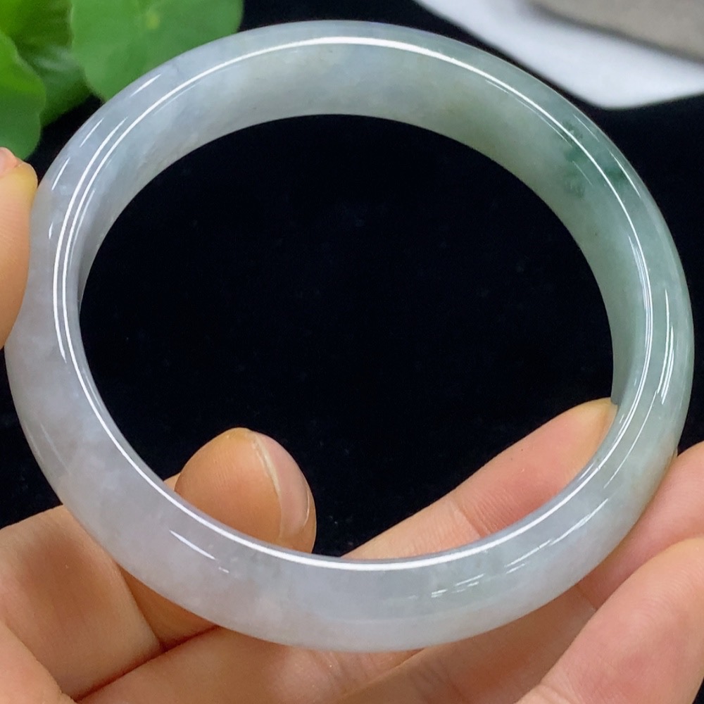 F35094298 Jadeite Regular Round Bangle Size 57.6 Total Weight Approx. 53.27g