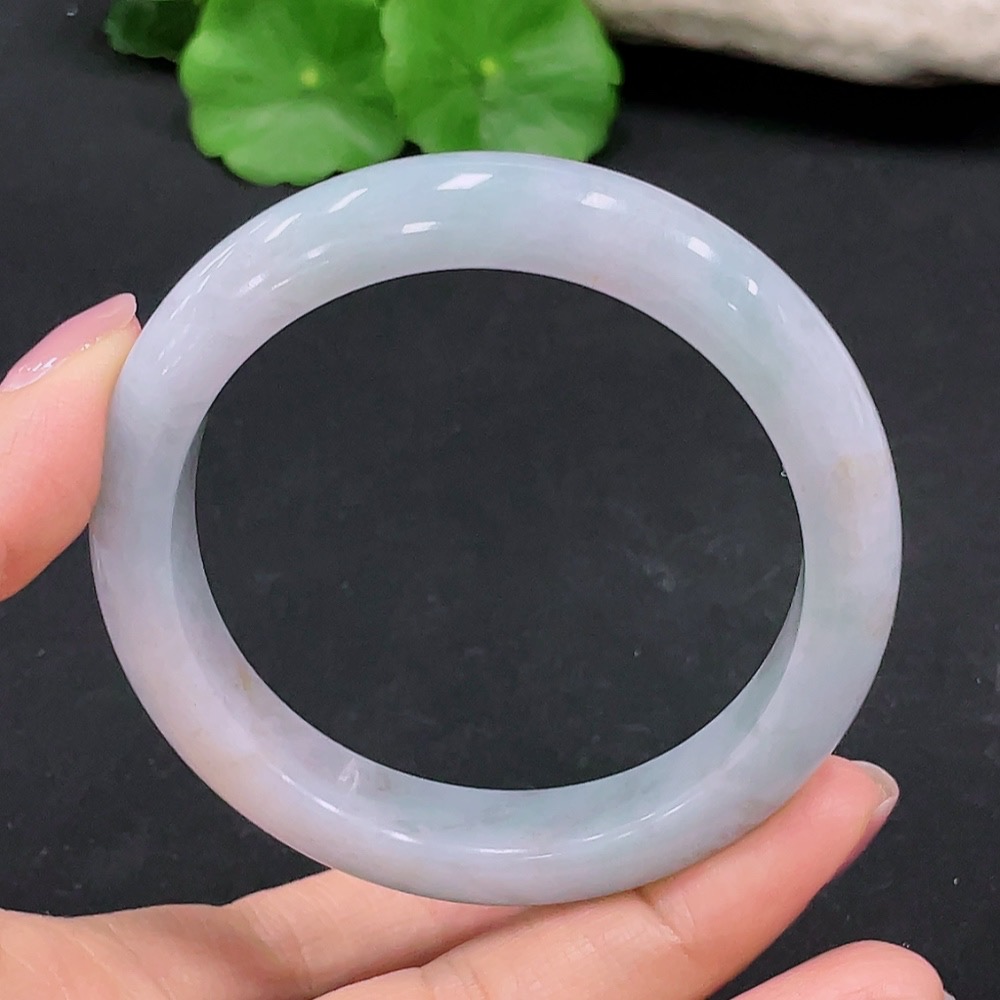 F23596538 Jadeite round bracelet, inner diameter 57.5, total weight 63.984g