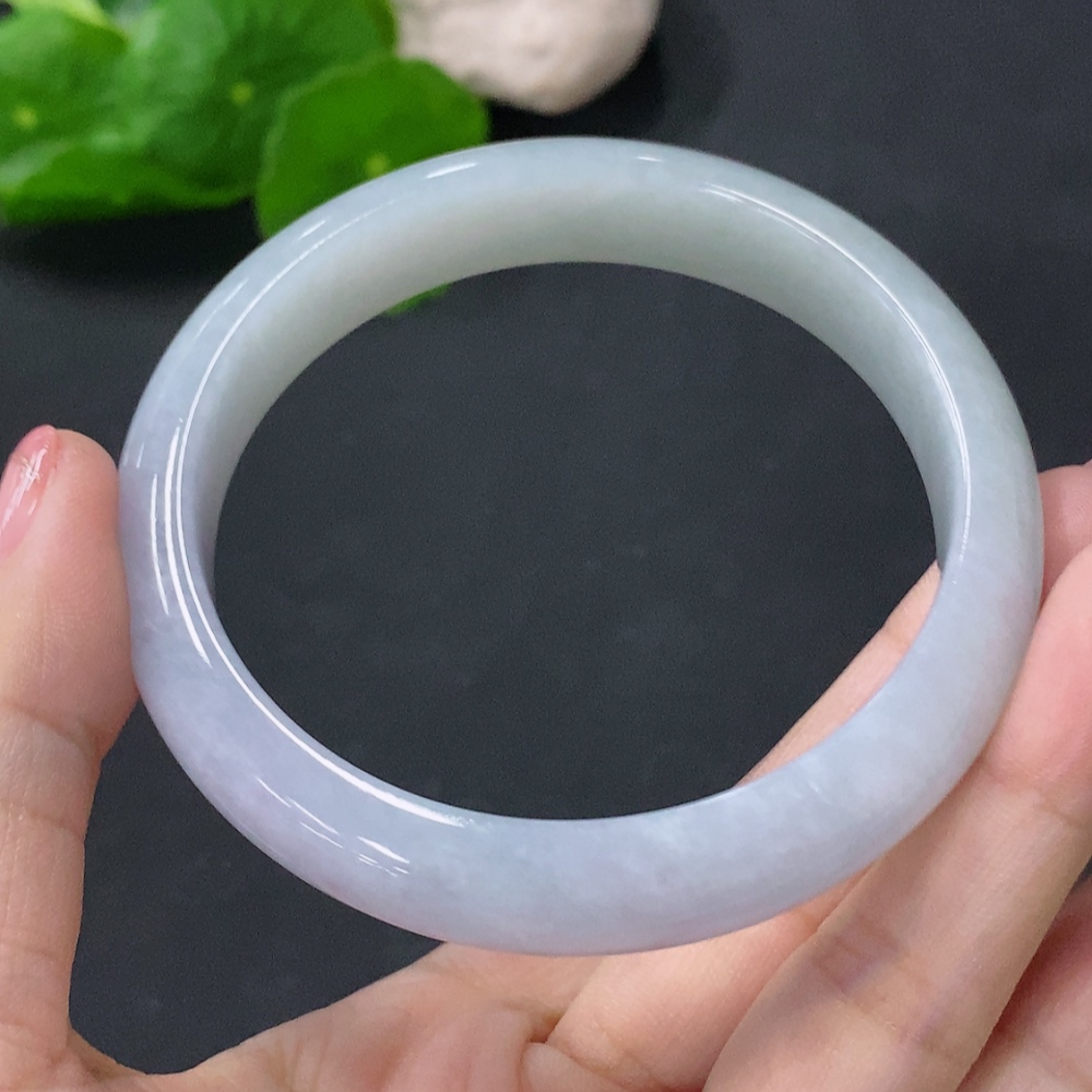 F28306266 Jadeite Regular Bangle 58.8mm (Approx. 54.6g)