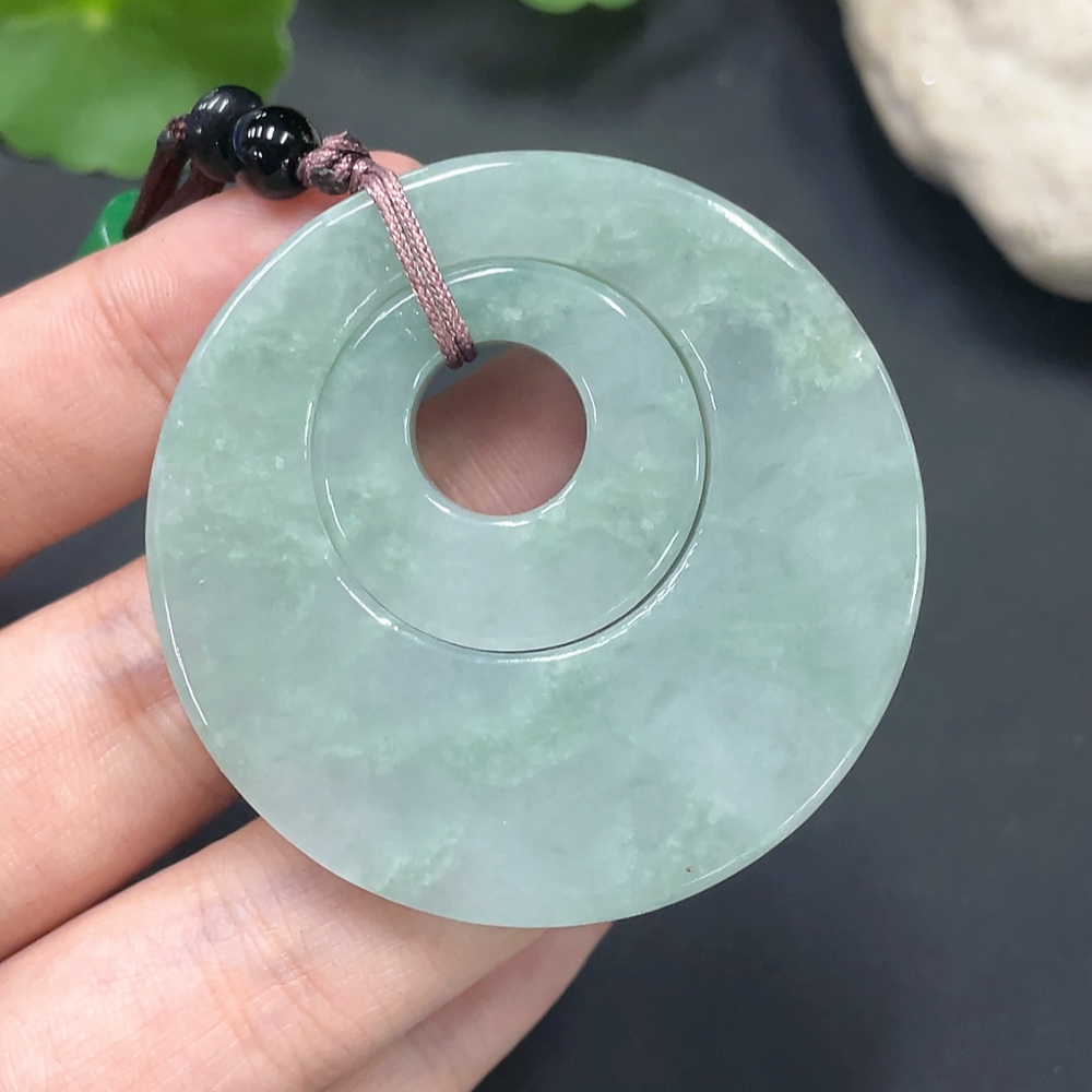 F16734367 Jadeite Pendant with Non-Grade A Beads