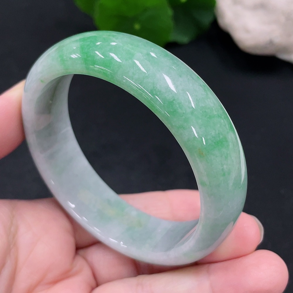 F30526785 Jadeite Round Bangle Size 57.6 Total Weight Approx. 72g