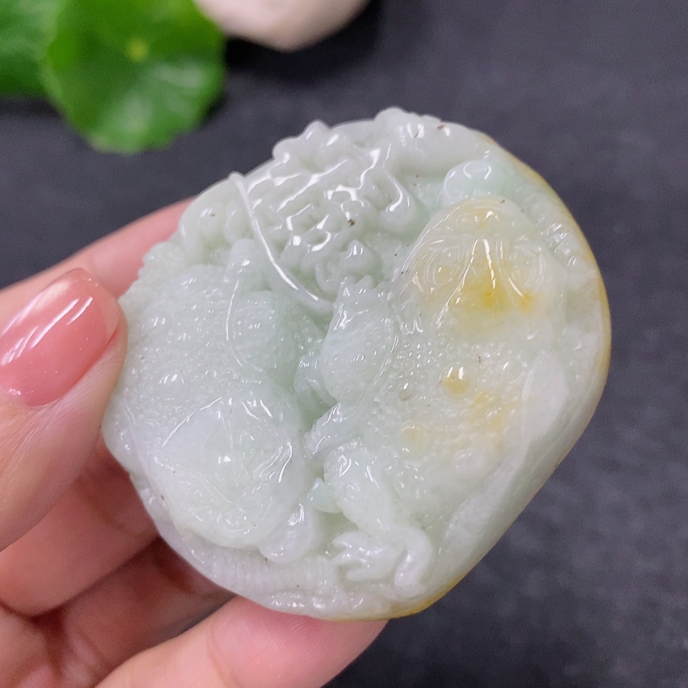 F34955013 Jadeite Pendant Golden Toad Total Product Weight Approx. 64.47g Yellow Part Color Origin Undetermined