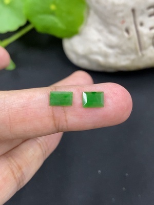 F46597771 翡翠戒面 货品总重约0.18g
