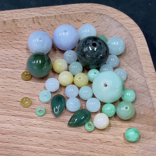 F35138922 Jadeite Beads Sell as a Lot Total Weight Approx. 52.32g