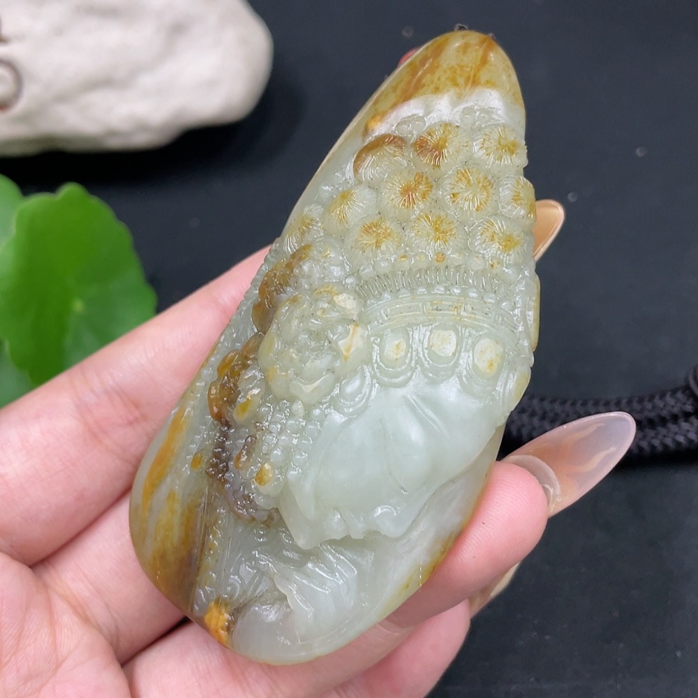 H30492276 Hetian Jade Handheld Piece - Huadan - Undetermined Skin Color Origin - Total Weight (Including String): 114.2g
