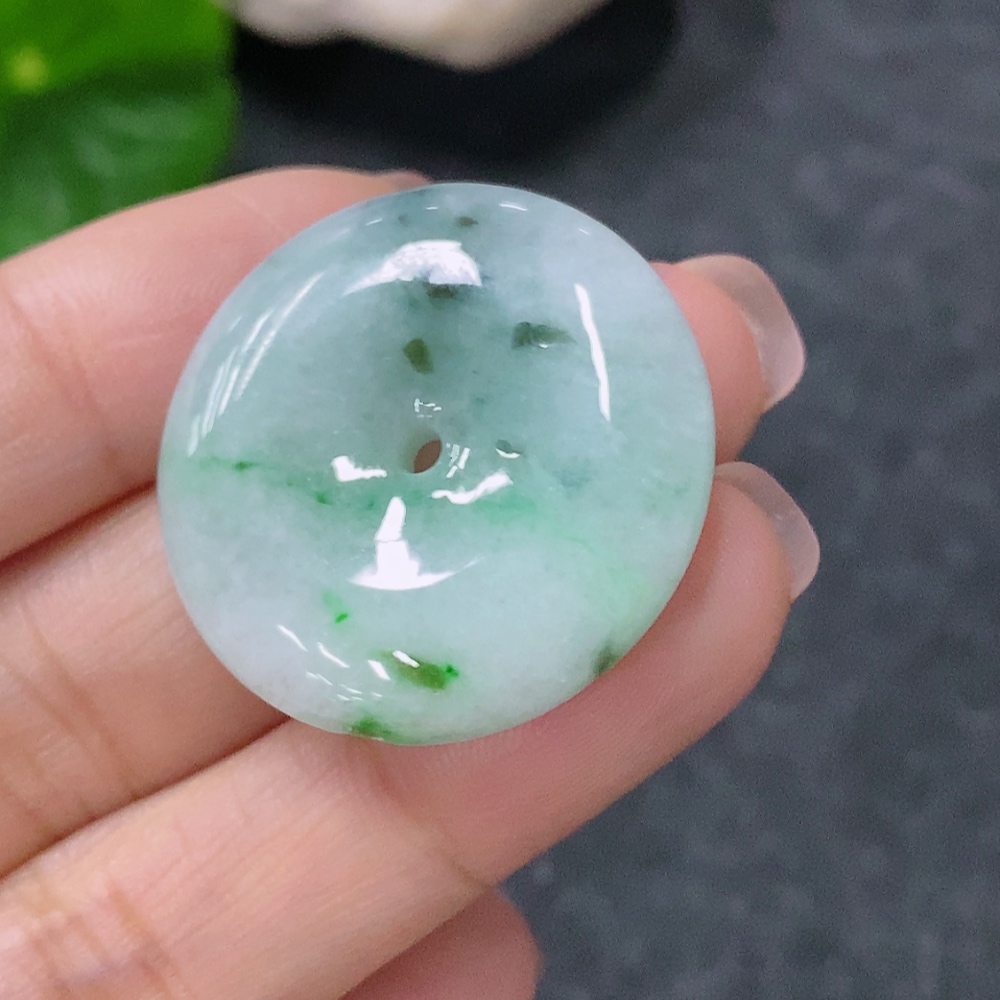 F34043282 Jadeite Pendant Peace Buckle Total Weight Approx. 9g