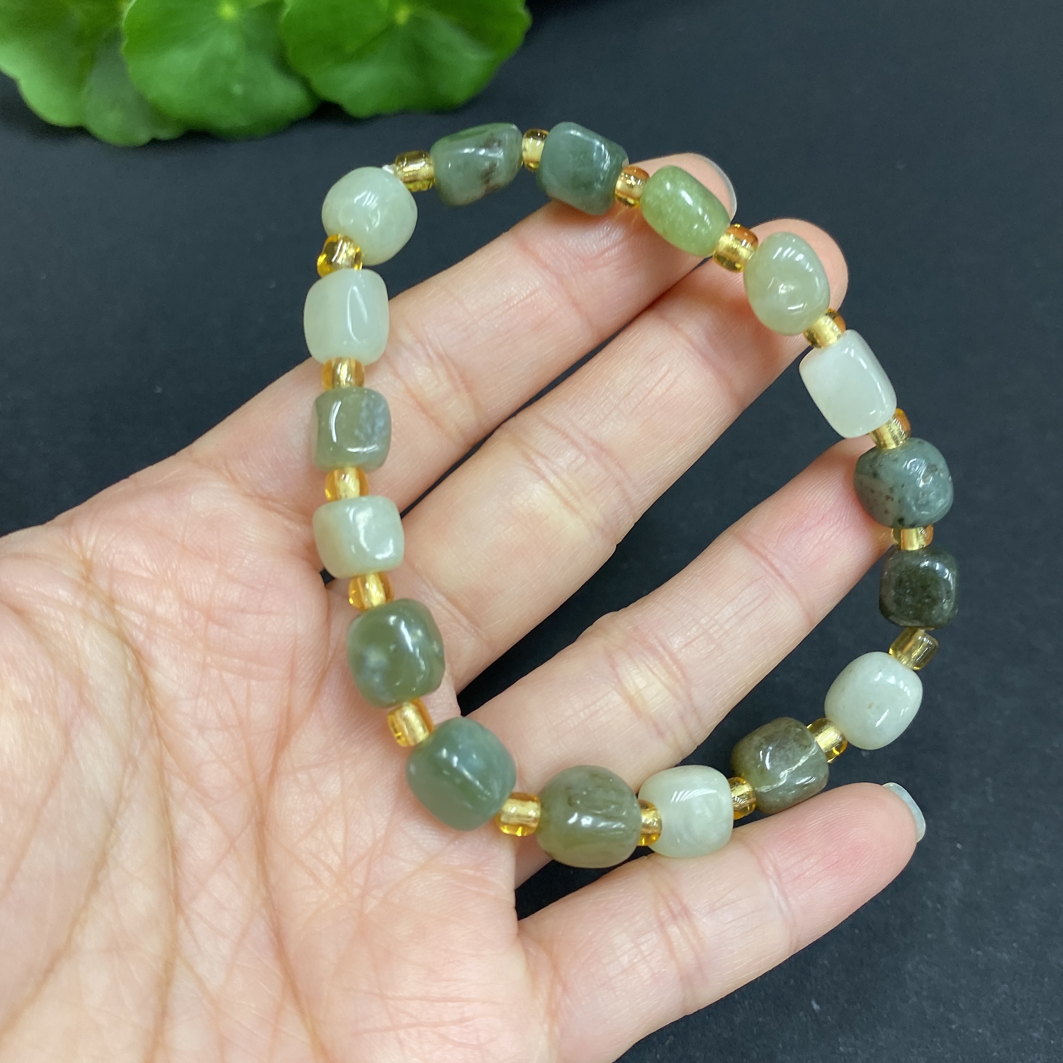 H32795164 Hetian Jade Bracelet