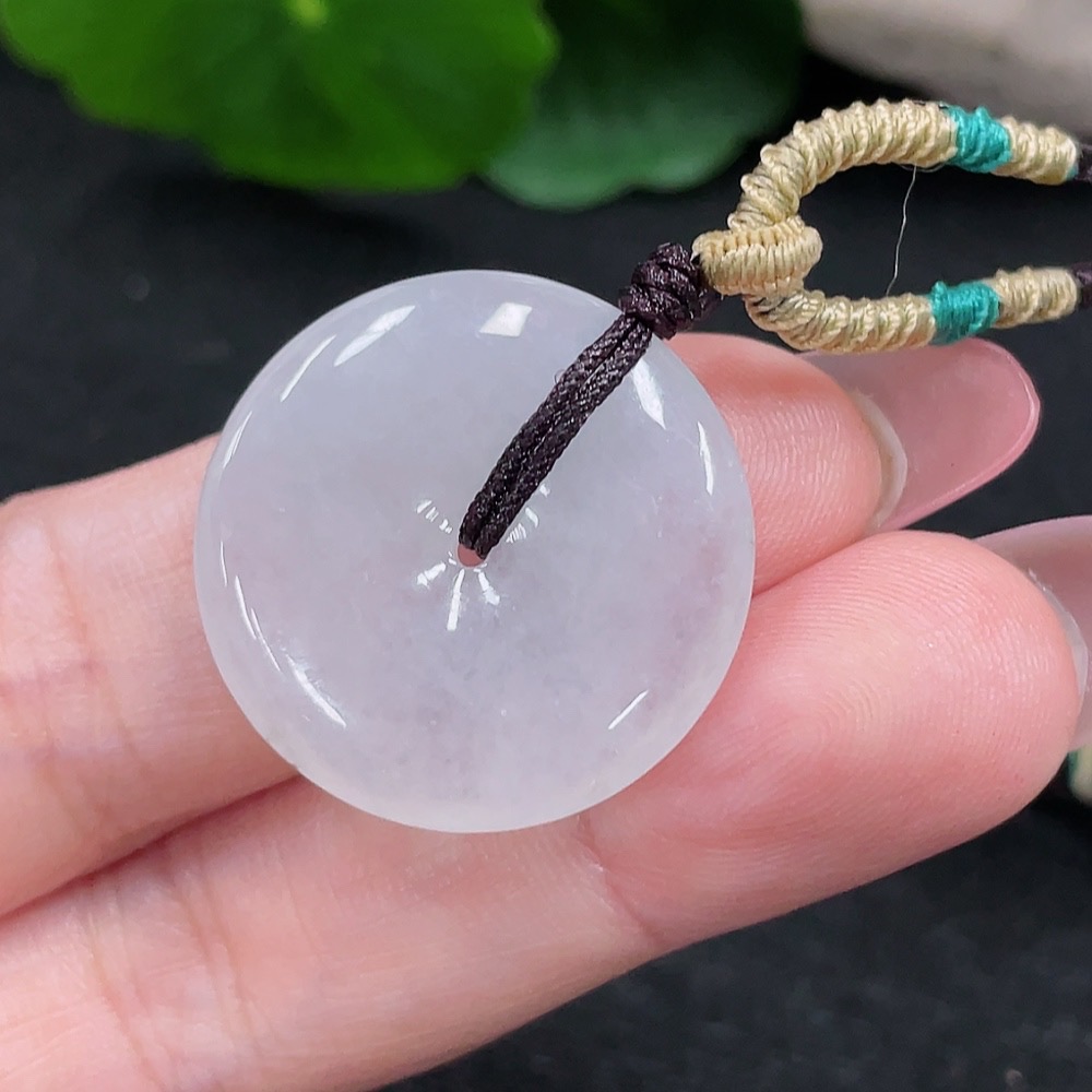 F32736386 Jadeite Peace Knot Pendant Total weight about 6.8g (including rope weight)