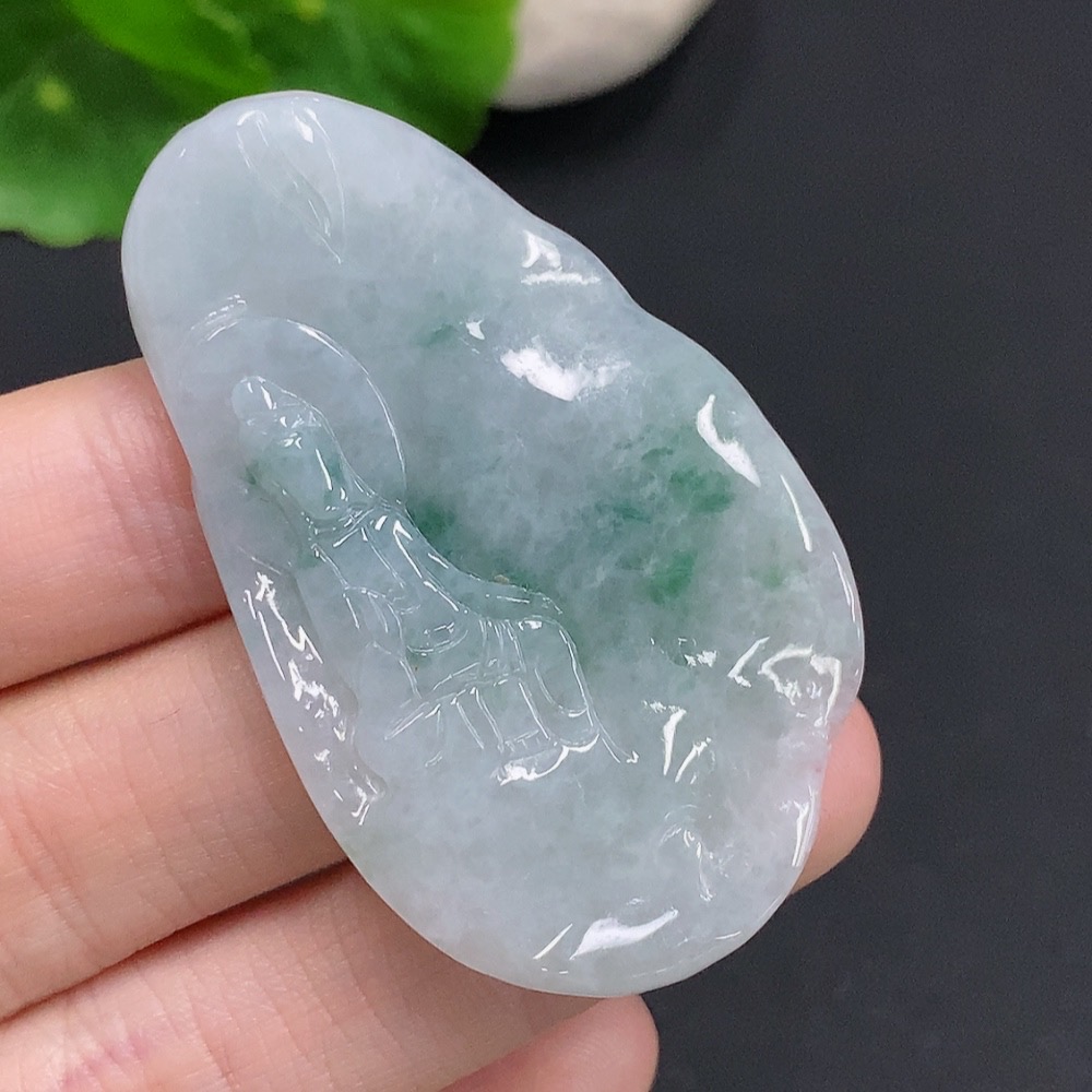F31606012 JadeiteFormless Guanyin Pendant