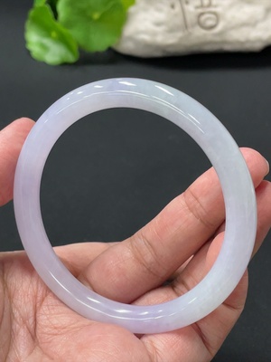F32822048 Jadeite Round Bangle, Total Weight Approx. 30.5g, Size 56