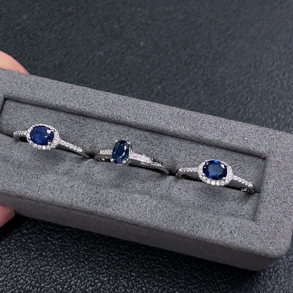 C32718655 Sapphire Ring Non-Gold Adjustable Total Weight Approx.4.4g Sell as a Lot