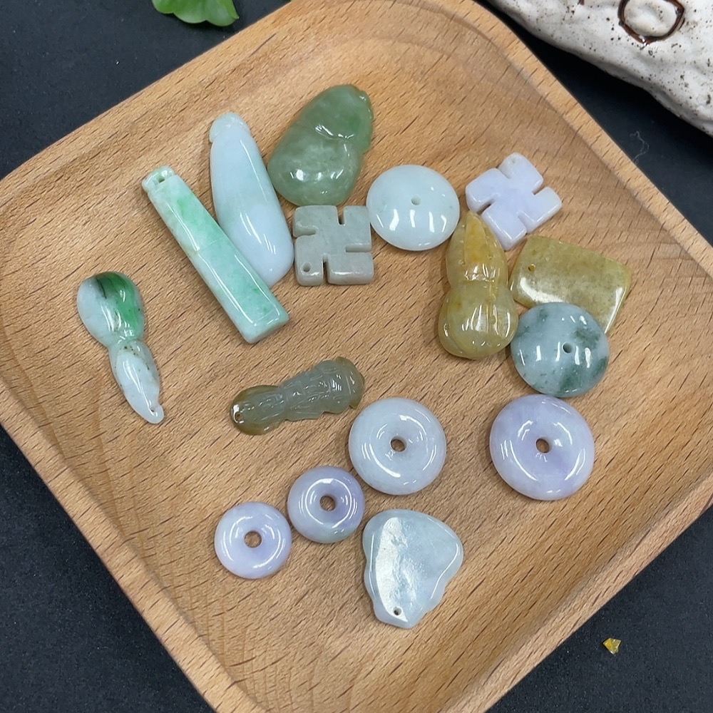 F12383908 Jadeite Pendant Wholesale Set