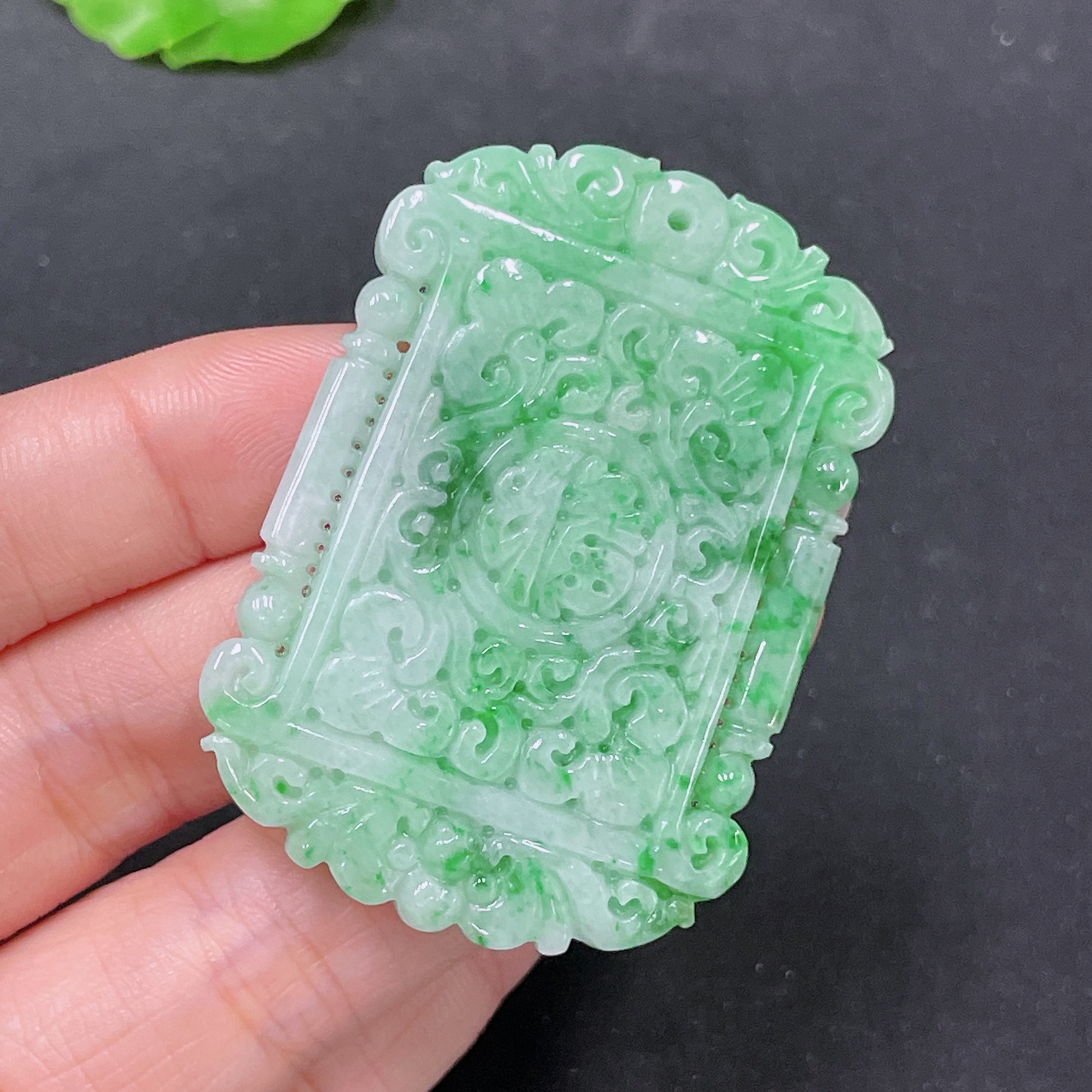 F34065701 Jadeite pendant antique plaque containing other mineral components total weight approx. 26.55g