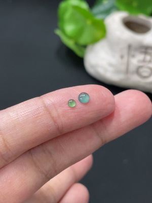 F34077126 Jadeite Cabochon