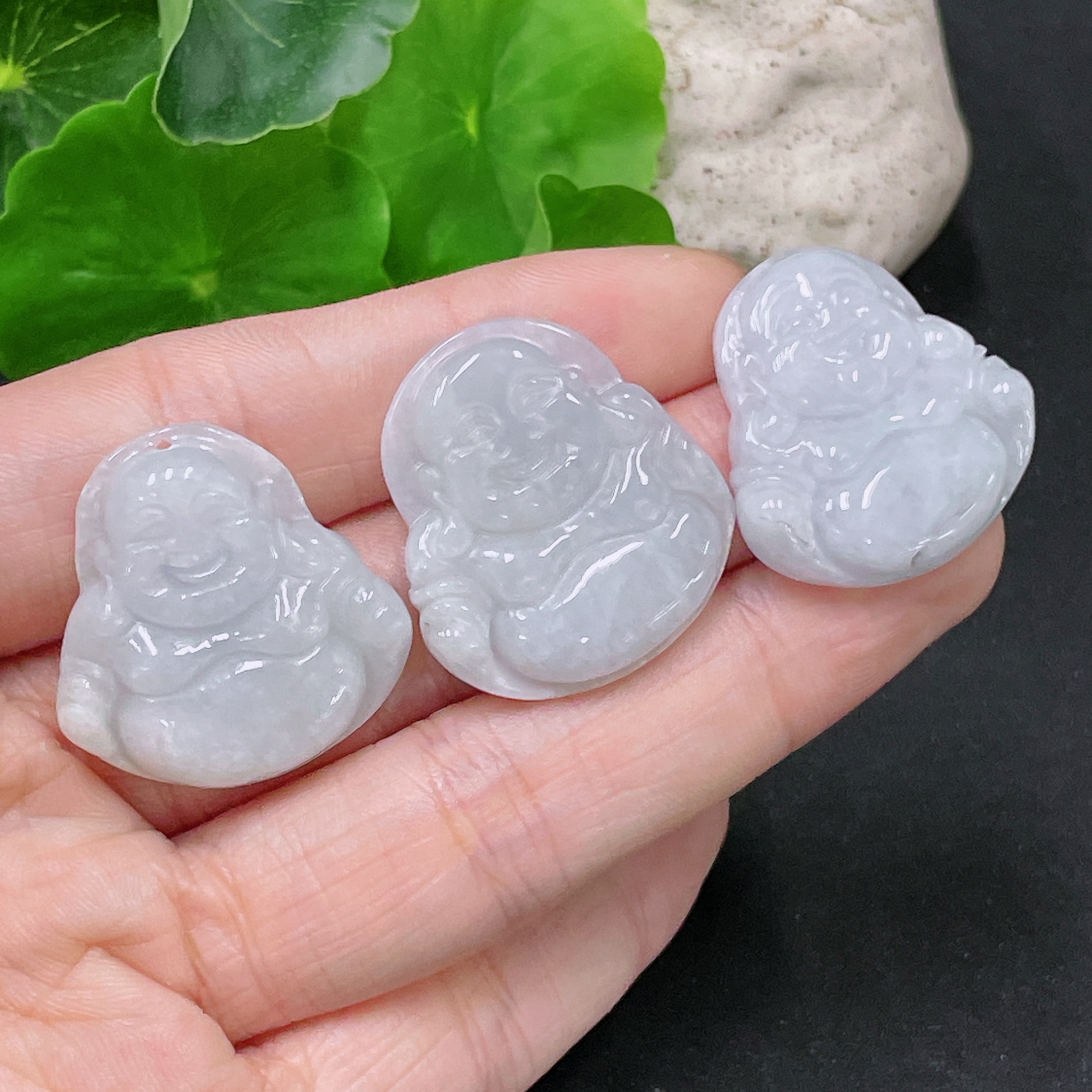 F33918984 Jadeite Pendant Buddha
