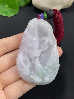 F41936036 翡翠龙牌挂件  货品总重约74.72g