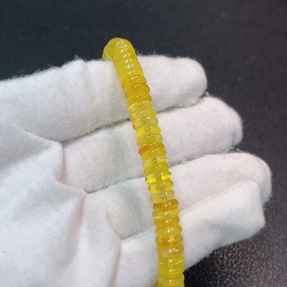 C32744146 Amber Beeswax Bracelet, Total Weight Approx. 6.8g, Size About 7.1mm