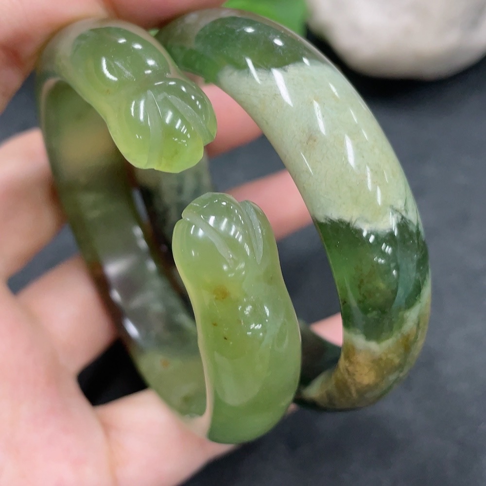 H32797602 Xiuyu (Serpentine Jade)