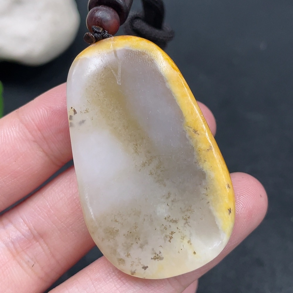 H31582620 Hetian Jade Pendant Ox Undetermined Leather Color Causation Total Weight Approx. (Including Rope) 26.4g