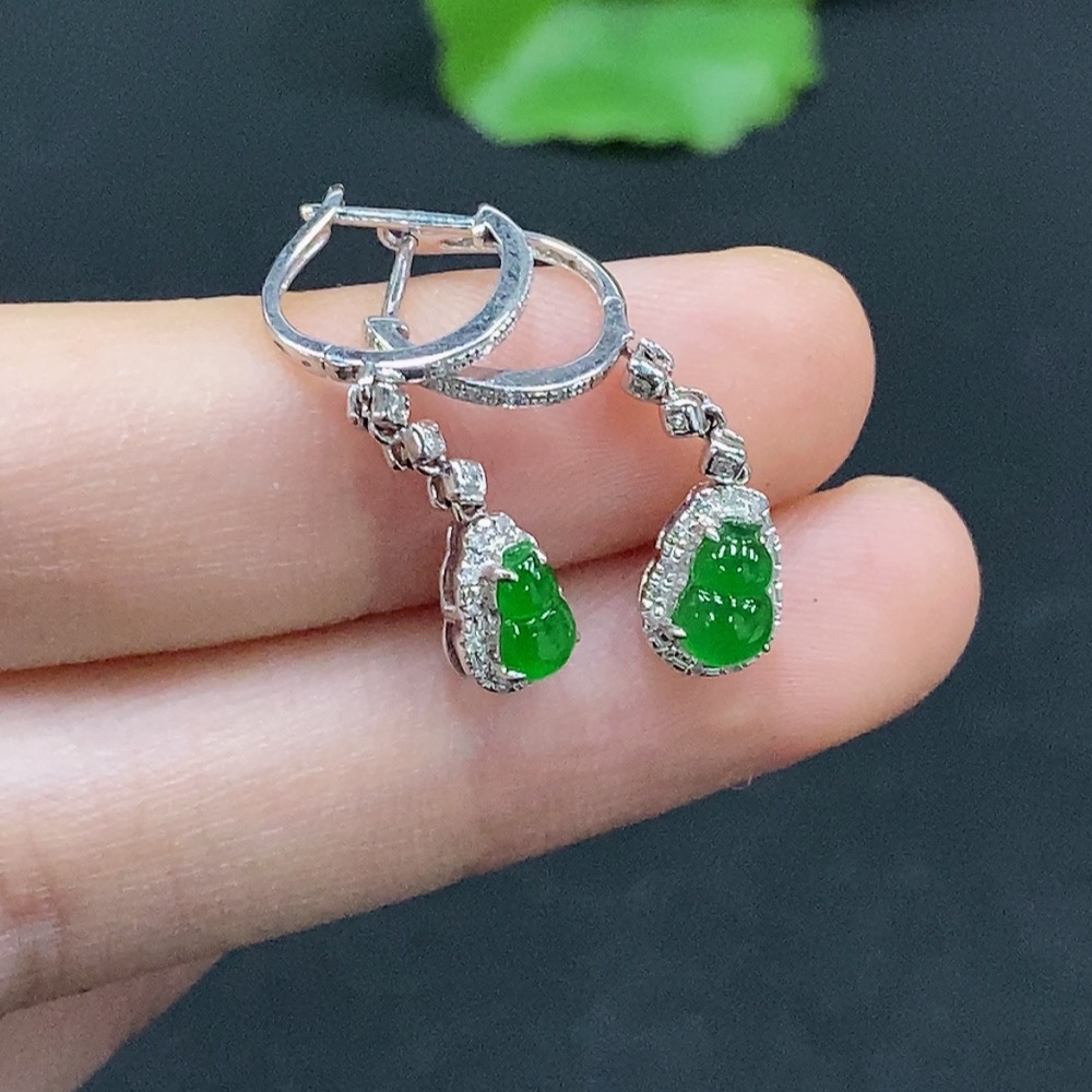 F31630265 Jadeite Earrings with 18K Gold and Diamond Accents, Total Weight Approx. 1.9g