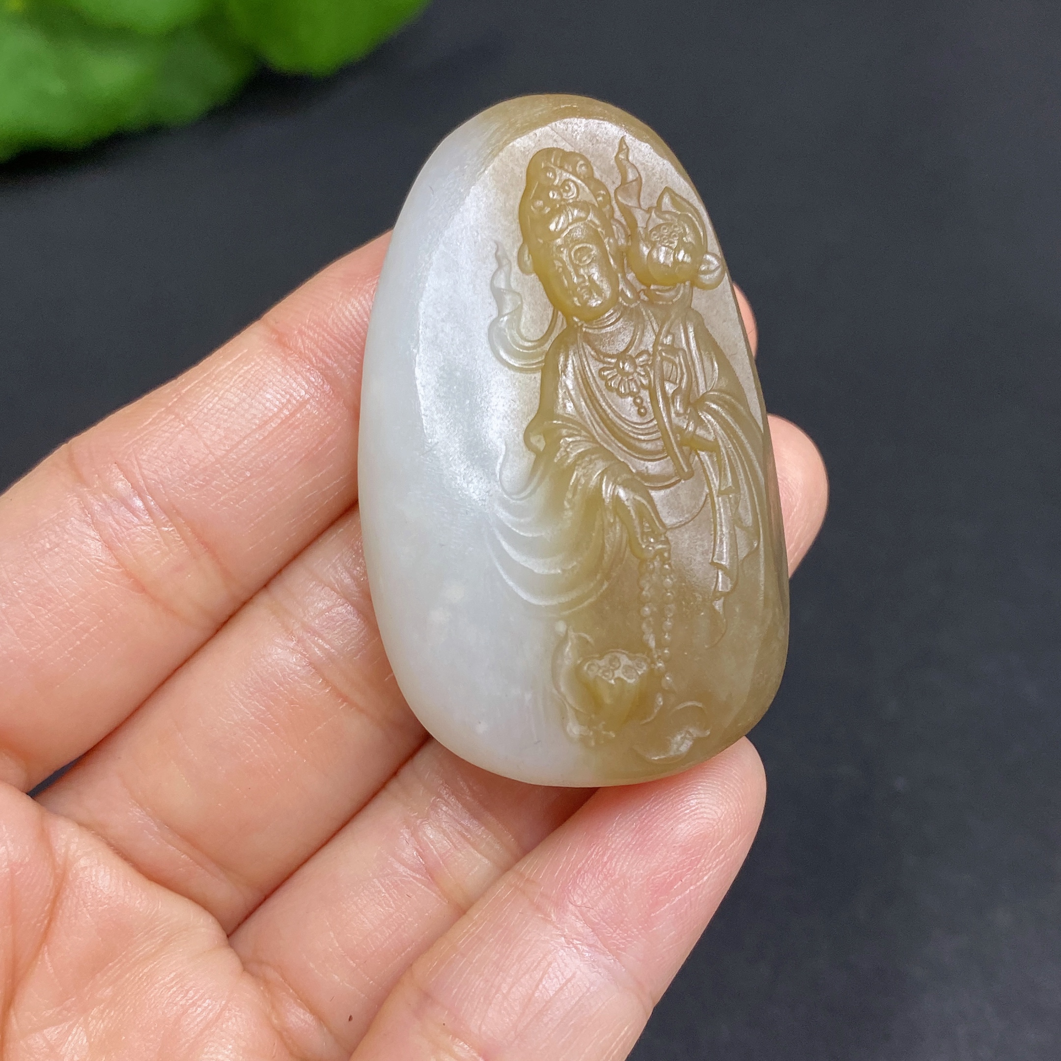 H30466246 Hetian Jade Pendant Guanyin Total Weight Approx. 33.1g